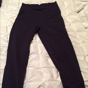 Women’s Lululemon joggers